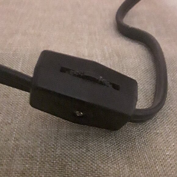 Scentsy Wax Warmer Hoilday Collection BUSTER - Picture 5 of 5